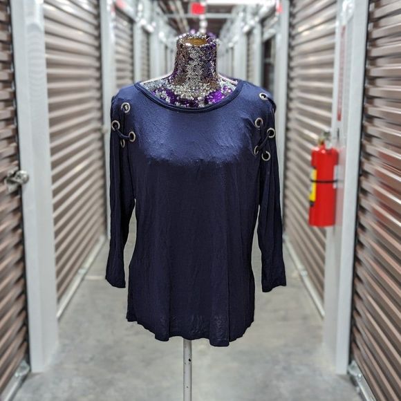Alison Andrews Tops - Alison Andrews XL Soft Navy Blue Long Sleeve Shirt w Metal Criss Cross Shoulder